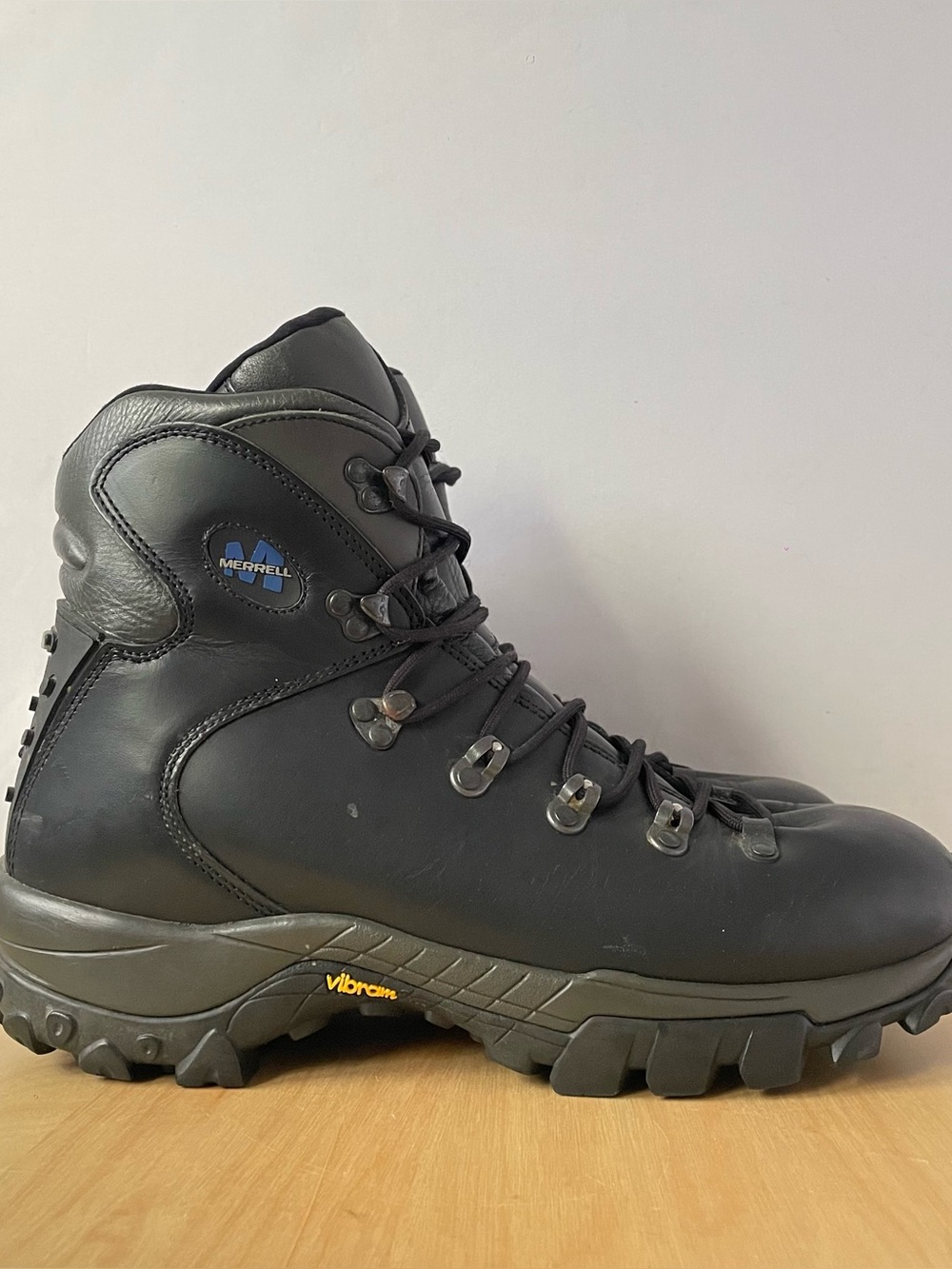 Merrell Classic High Cascade mountaineering boot | US 10.5